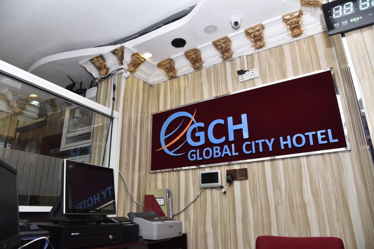 Global City Hotel Maligawatta エクステリア 写真