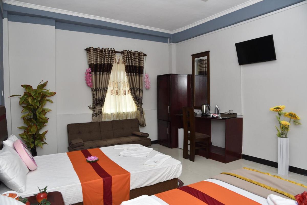 Global City Hotel Maligawatta エクステリア 写真