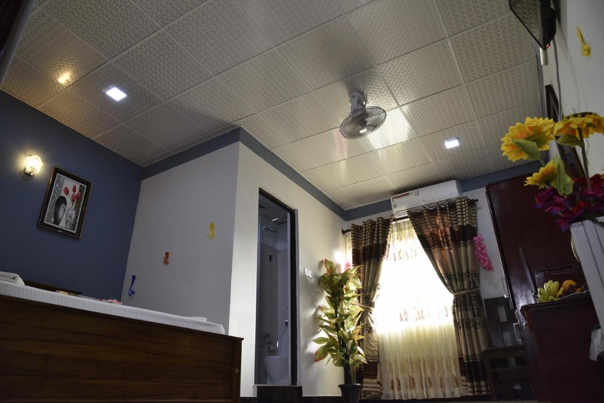 Global City Hotel Maligawatta エクステリア 写真