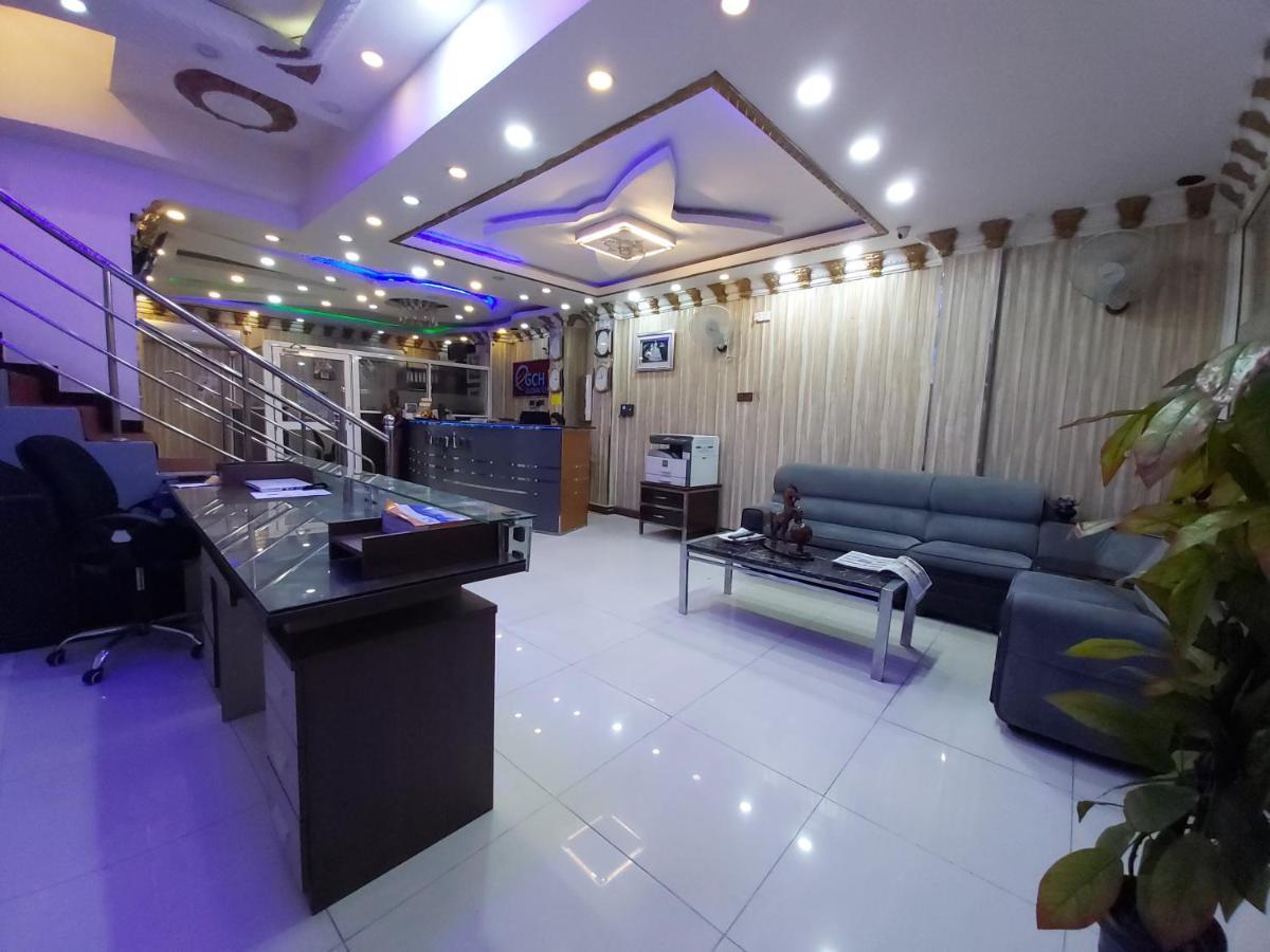 Global City Hotel Maligawatta エクステリア 写真