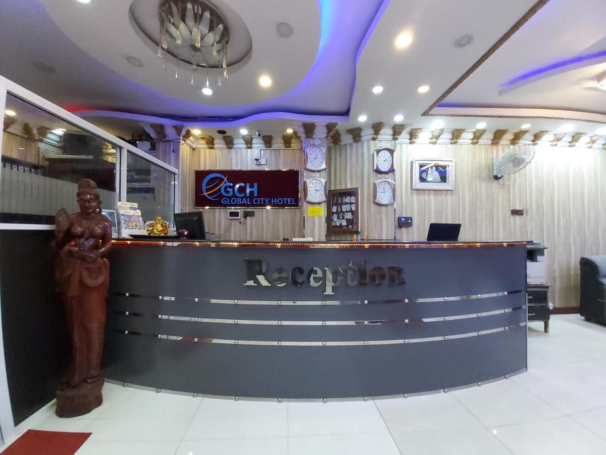 Global City Hotel Maligawatta エクステリア 写真